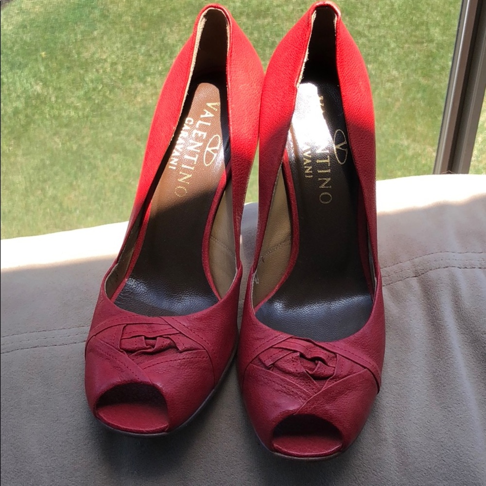 Valentino red pick toe shoes